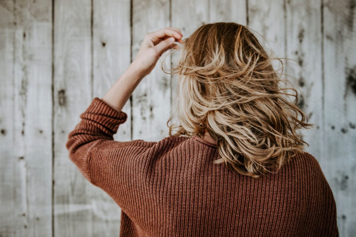 chute cheveux automne actions naturelles soutenir